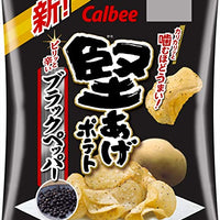 Kata Age Potato Chips Black Pepper Flavour / 堅あげポテト ブラックペッパー味 65g - Konbiniya Japan Centre