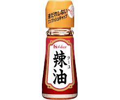 House Hot Chili Sesame Oil / ラー油 31g - Konbiniya Japan Centre